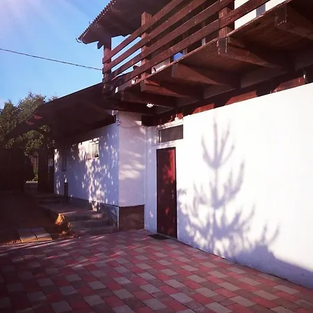 Летний дом House Lesnoy With Sauna *